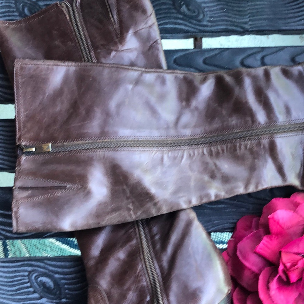 Libby Edelman Leather Boots - image 7